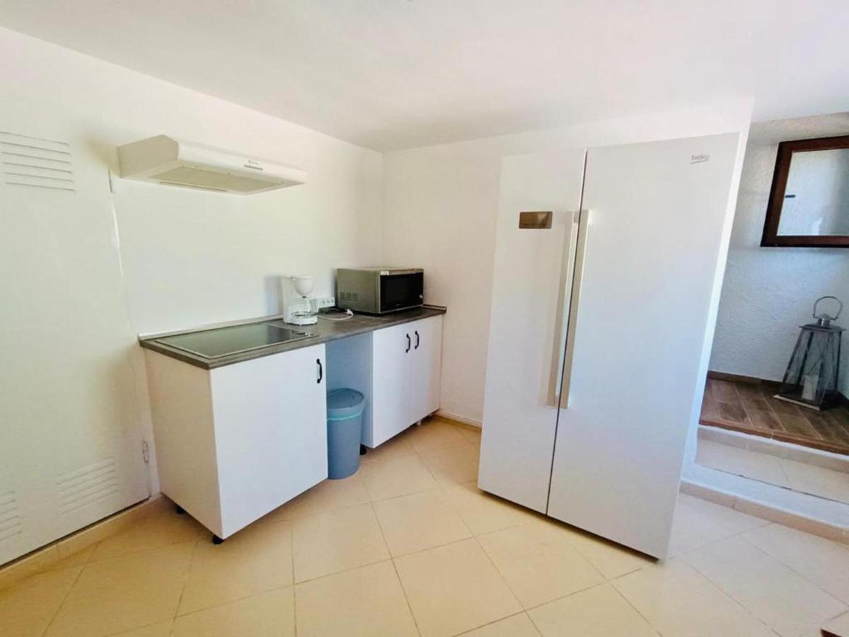 1-Bed Apartment Close To Moraira Town Centre Exteriör bild
