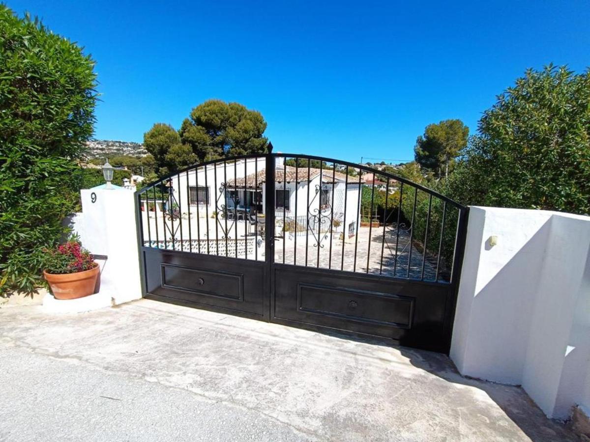 1-Bed Apartment Close To Moraira Town Centre Exteriör bild