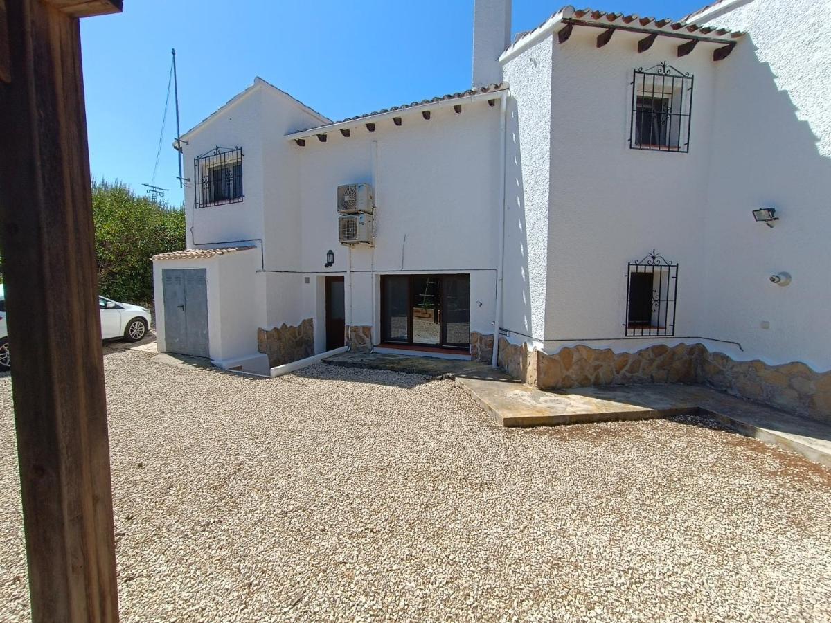 1-Bed Apartment Close To Moraira Town Centre Exteriör bild
